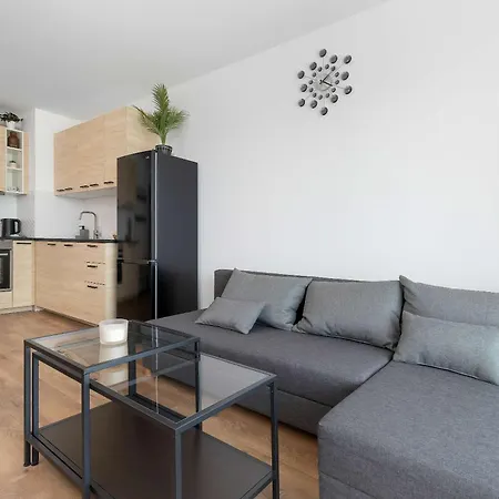 Jasny Z Sypialnia I Balkonem By Renters شقة *